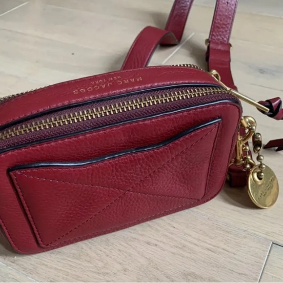 Marc Jacobs rare soft 21 crossbody bag nwot cranberry can be a clutch nwot - Picture 5 of 8